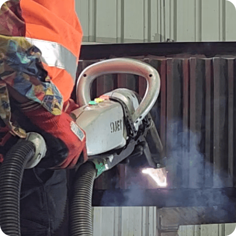 laser cleaning machine in action